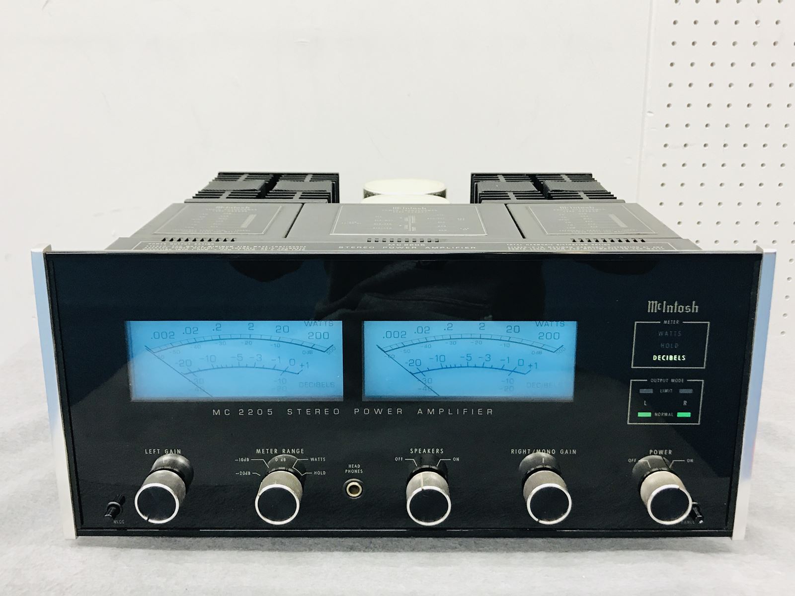 マッキントッシュ MC2205 ステレオパワーアンプ | SwingAudio Shop